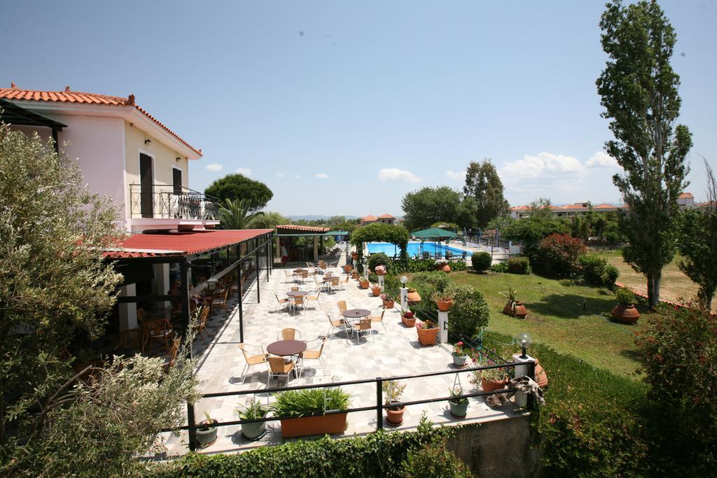 Hotel Pela Skala Kallonis Exterior foto